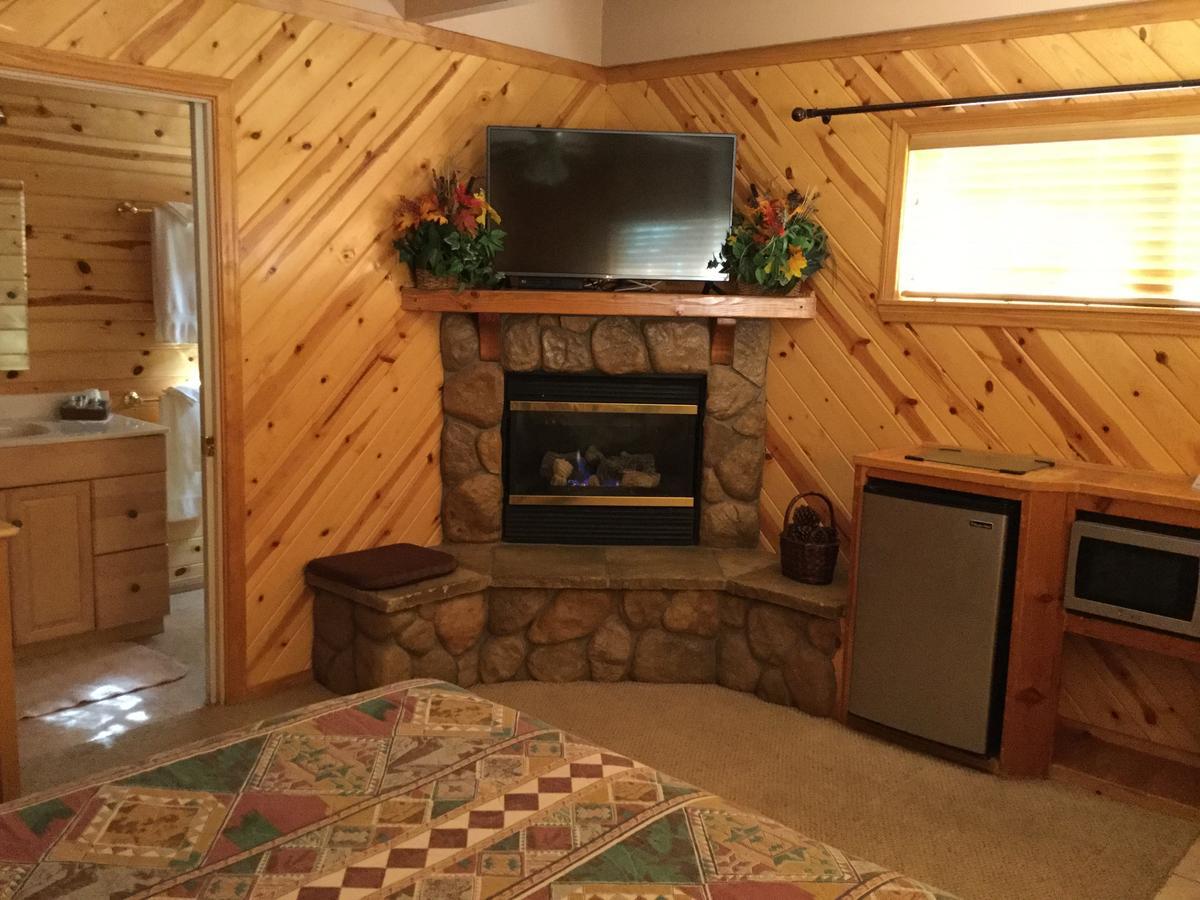 Lodge Giant Oaks Running Springs